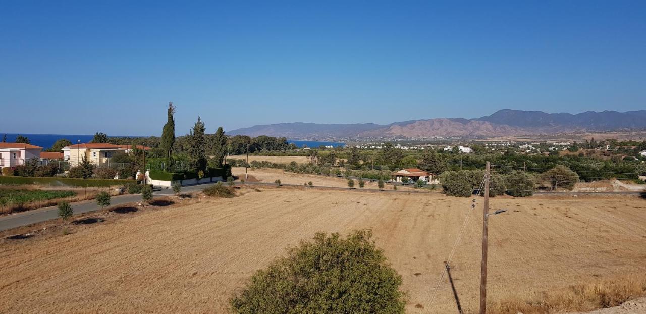 The Summer Haven Polis Dış mekan fotoğraf